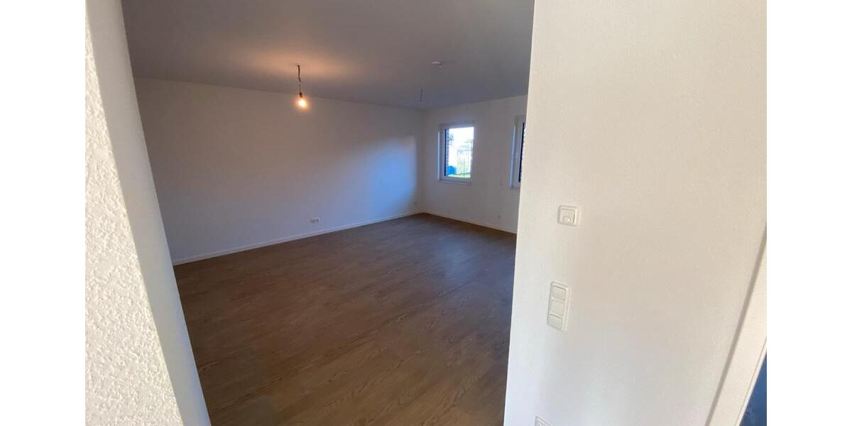 Erdgeschoßwohnung Erkelenz - 4 Zimmer, 100 m&sup2;, 1.480&euro; | Angebot:25320616