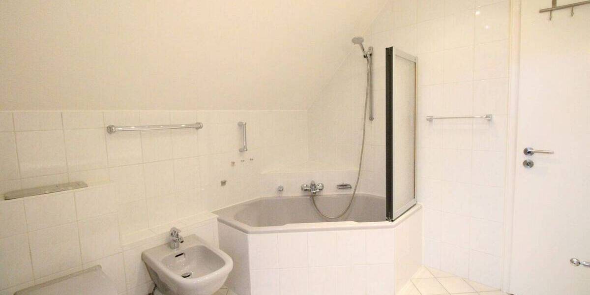 Einfamilienhaus Meerbusch Osterath - 4 Zimmer, 167 m&sup2;, 780.000&euro; | Angebot:26344647
