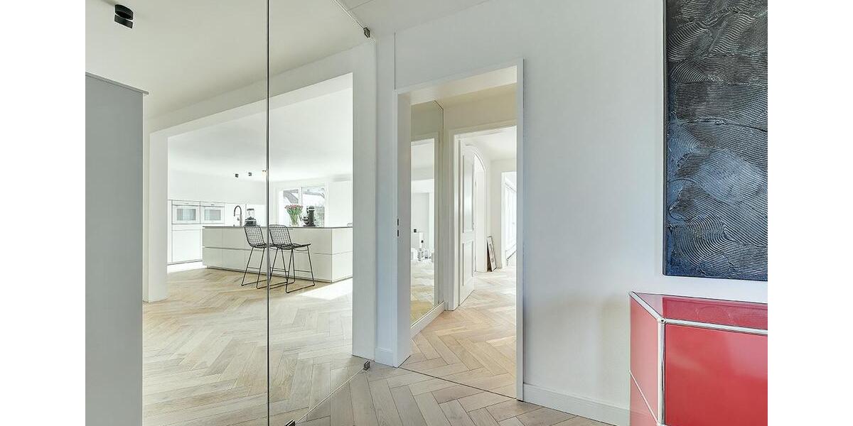 Villa Meerbusch Kierst - 6 Zimmer, 281 m&sup2;, 1.690.000&euro; | Angebot:26658449