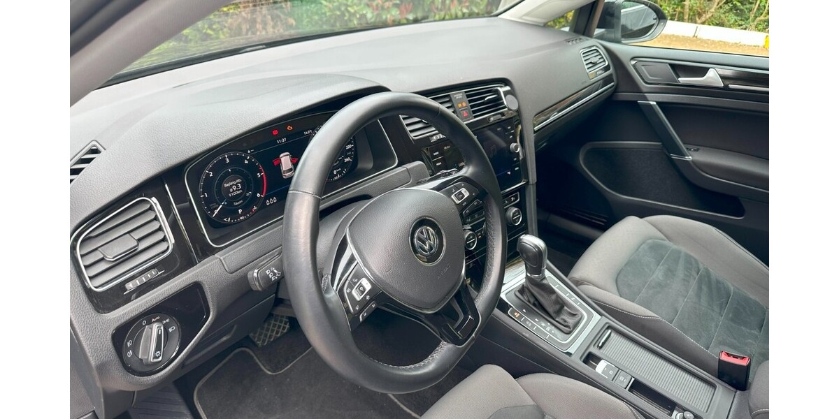 VW Golf 68.000 km 18.500 &euro; Mönchengladbach 41061