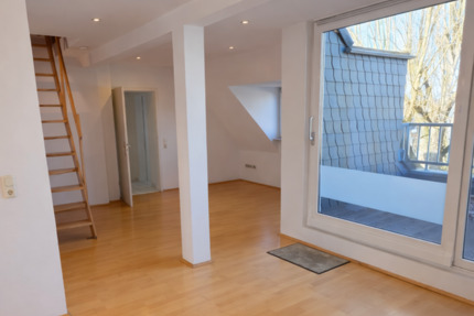 Wohnung Düsseldorf Stadtbezirk 8 - 2.5 Zimmer, 84 m&sup2;, 1.190&euro; | Angebot:25860109