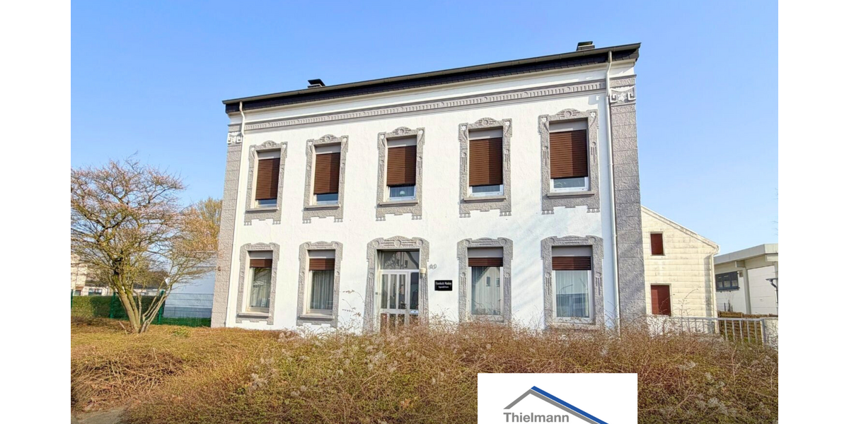 Einfamilienhaus Viersen Dülken - 14 Zimmer, 375 m&sup2;, 730.000&euro; | Angebot:25931629