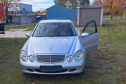 Mercedes-Benz E 240 223.000 km 1.850 &euro; Heinsberg 52525