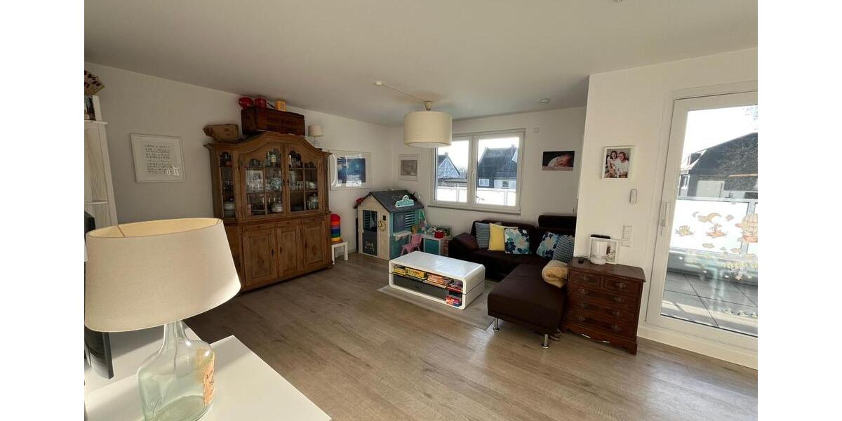 Etagenwohnung Krefeld Bockum - 3 Zimmer, 86 m&sup2;, 1.498&euro; | Angebot:24663540