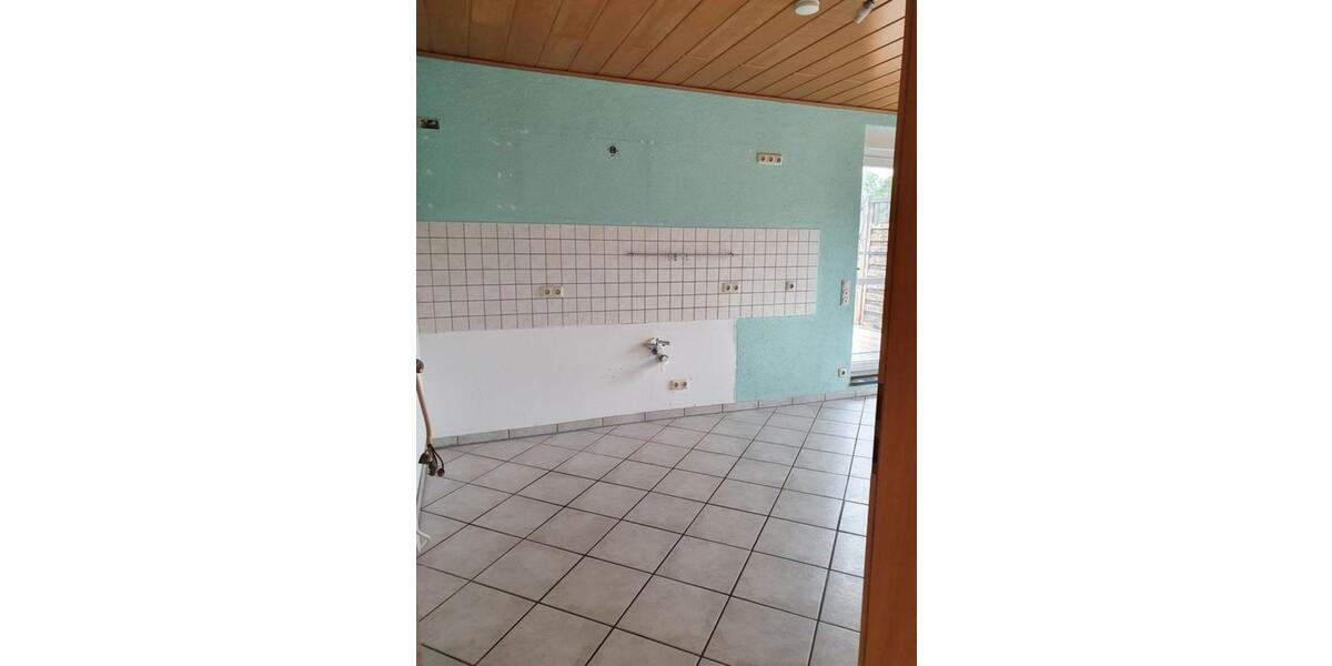 Etagenwohnung Mönchengladbach West - 3 Zimmer, 110 m&sup2;, 990&euro; | Angebot:25838743