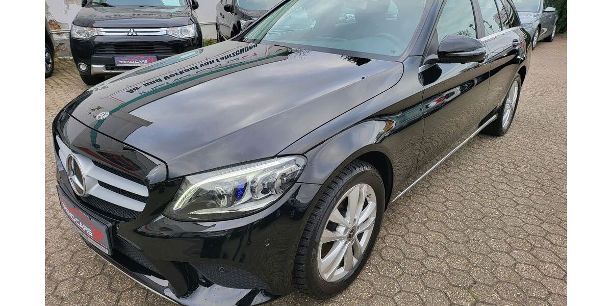 Mercedes-Benz C 220 127.000 km 22.400 &euro; Mönchengladbach 41236
