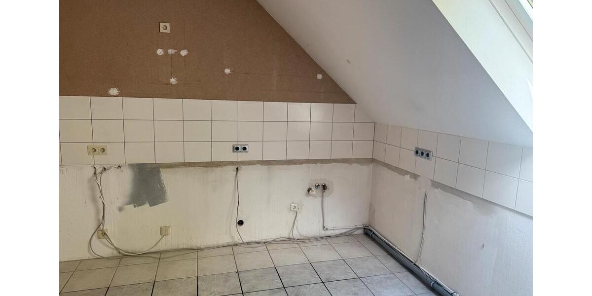Etagenwohnung Schwalmtal - 3 Zimmer, 100 m&sup2;, 1.200&euro; | Angebot:26635286