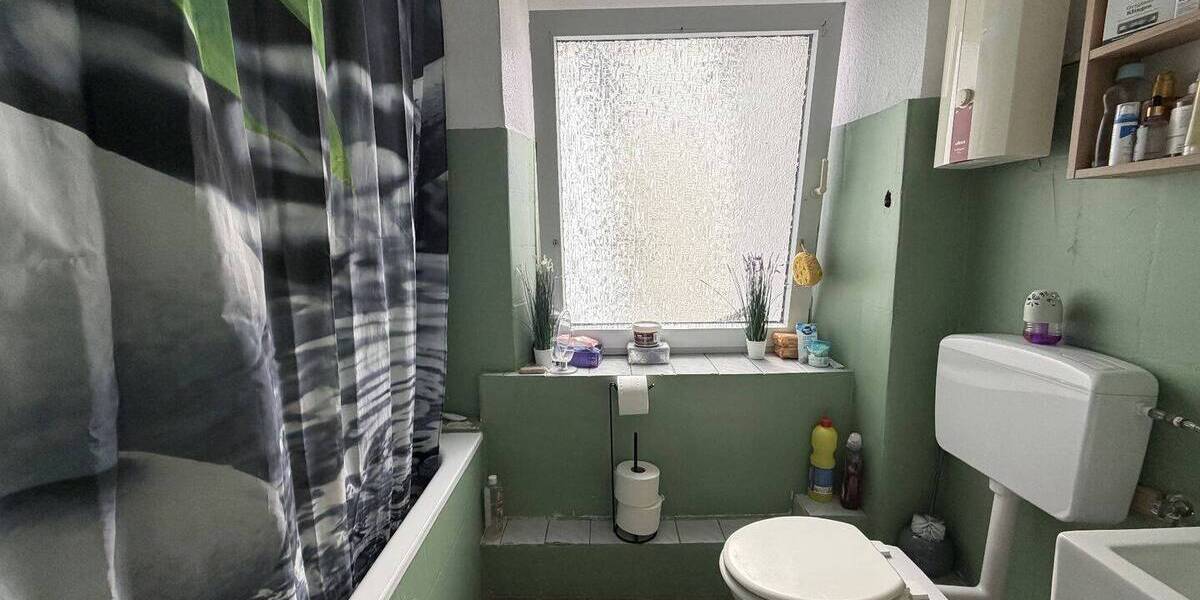 Mehrfamilienhaus, Wohnhaus Krefeld Stadtmitte - 298.000&euro; | Angebot:26858722