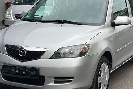 Mazda 2 141.678 km 2.950 &euro; Krefeld 47799