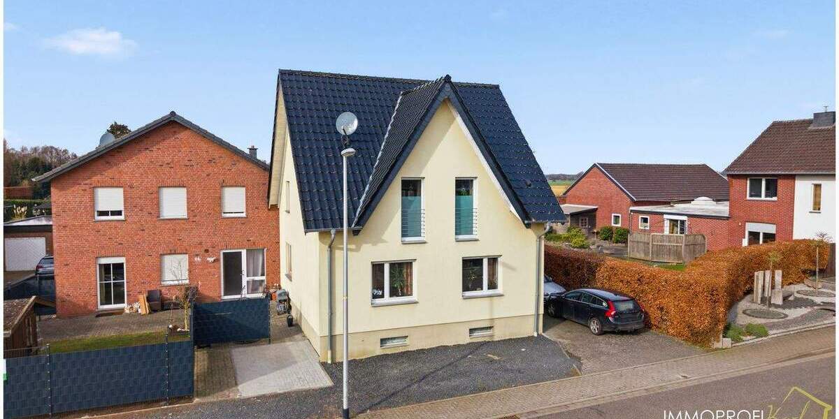 Mehrfamilienhaus, Wohnhaus Heinsberg Karken - 3 Zimmer, 107 m&sup2;, 220.000&euro; | Angebot:25999721