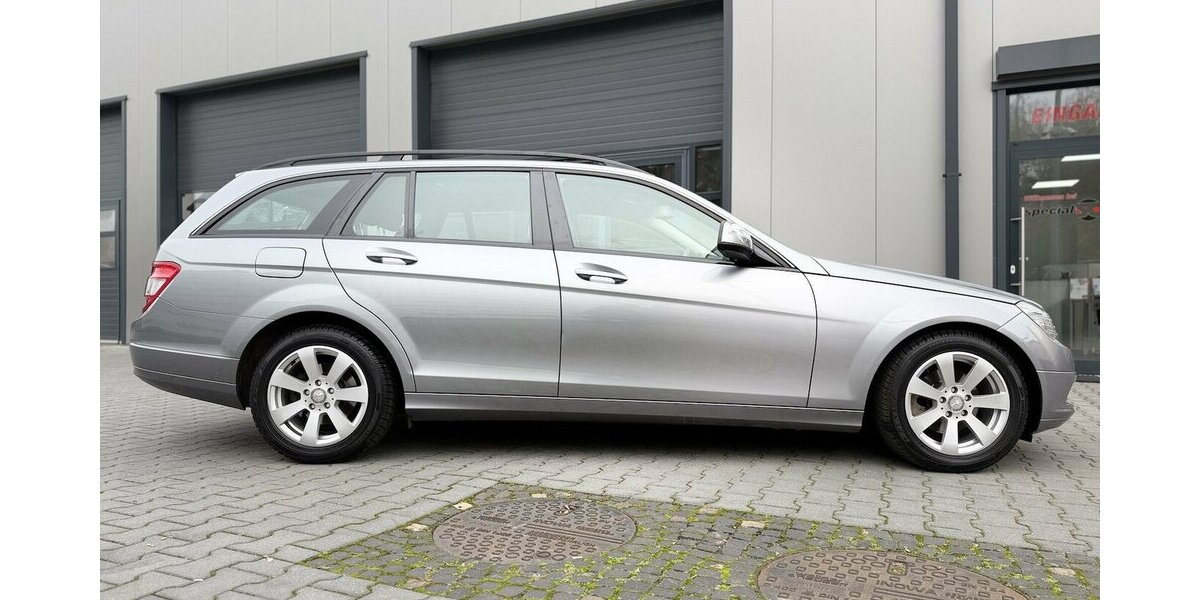 Mercedes-Benz C 180 T Kompressor / 50TKm / el. FH / 1. Hand 50.000 km 11.490 &euro; Mönchengladbach 41066