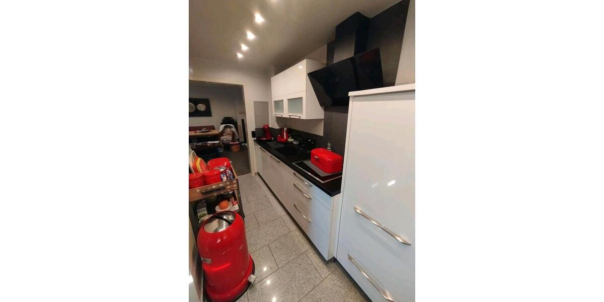 Mehrfamilienhaus, Wohnhaus Mönchengladbach Nord - 4 Zimmer, 110 m&sup2;, 195.000&euro; | Angebot:26039238