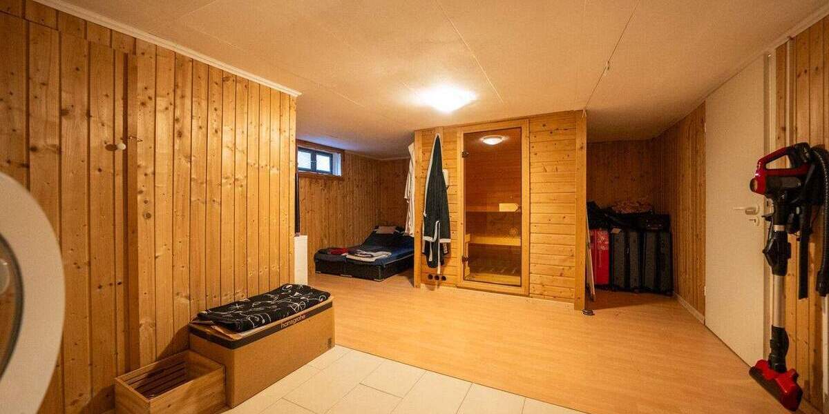 Einfamilienhaus Mönchengladbach Odenkirchen - 6 Zimmer, 132 m&sup2;, 549.000&euro; | Angebot:25684010