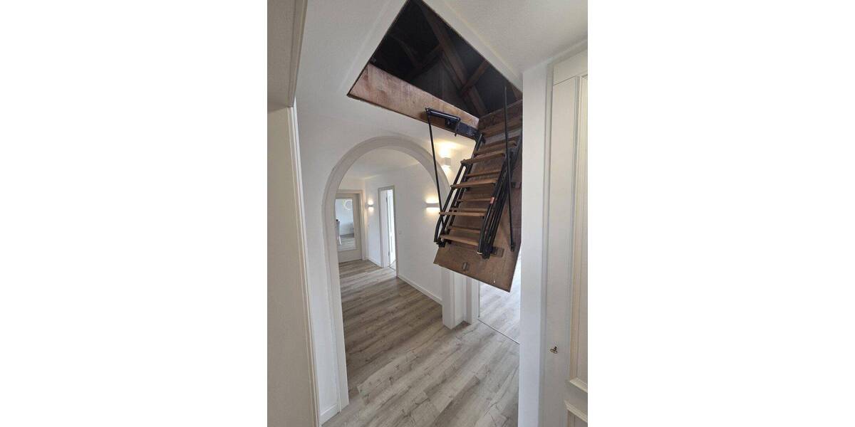 Etagenwohnung Viersen Stadtmitte - 4 Zimmer, 89 m&sup2;, 225.000&euro; | Angebot:26918749