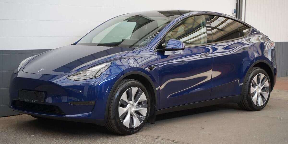 Tesla Model Y 109.205 km 27.950 &euro; Mönchengladbach 41236