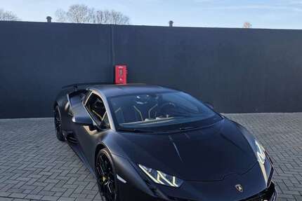 Lamborghini Huracán 5.600 km 284.999 &euro; Heinsberg 52525