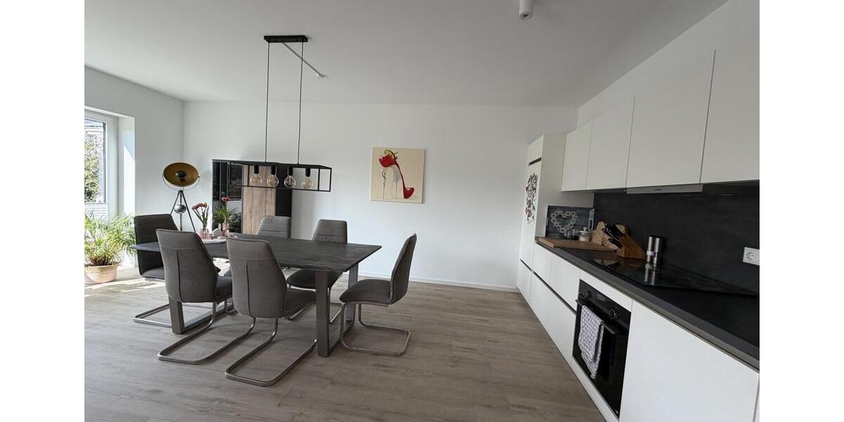 Etagenwohnung Mönchengladbach Nord - 3 Zimmer, 114 m&sup2;, 1.600&euro; | Angebot:25859709