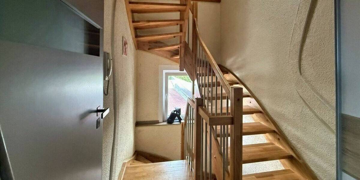 Reihenmittelhaus Mönchengladbach Geneicken - 6 Zimmer, 132 m&sup2;, 259.000&euro; | Angebot:25743726