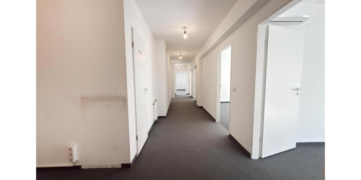 Gewerbeobjekt Düsseldorf - 3.757&euro; | Angebot:25896584