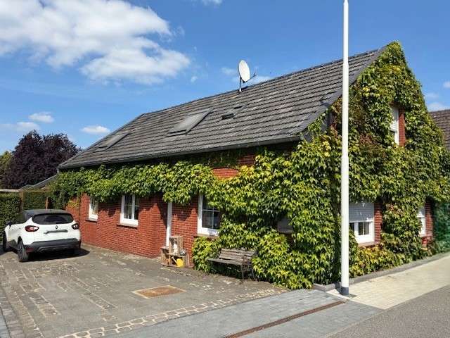 Einfamilienhaus Nettetal - 5 Zimmer, 135 m&sup2;, 339.000&euro; | Angebot:23025658