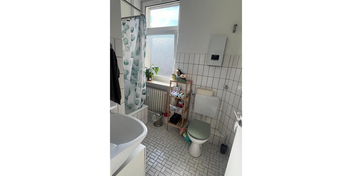 Etagenwohnung Düsseldorf Stadtbezirk 3 - 1 Zimmer, 36 m&sup2;, 535&euro; | Angebot:25843085