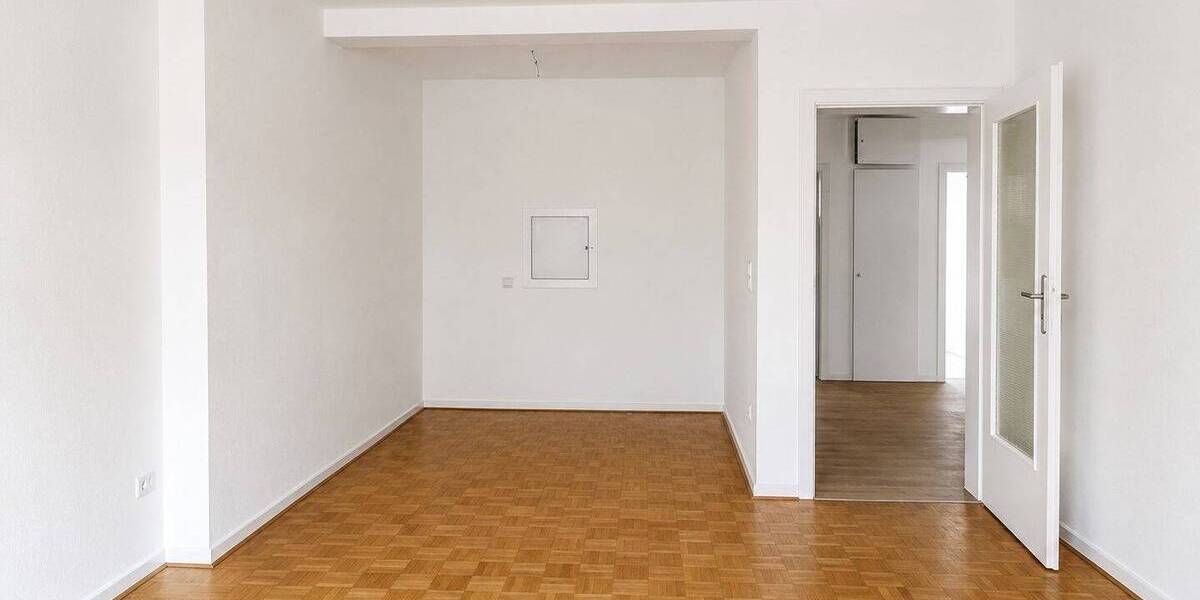 Etagenwohnung Krefeld Cracau - 3 Zimmer, 88 m&sup2;, 600&euro; | Angebot:26885797