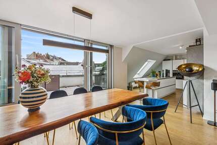 Wohnung Düsseldorf-Carlstadt Carlstadt - 4 Zimmer, 189 m&sup2;, 3.800&euro; | Angebot:26914238