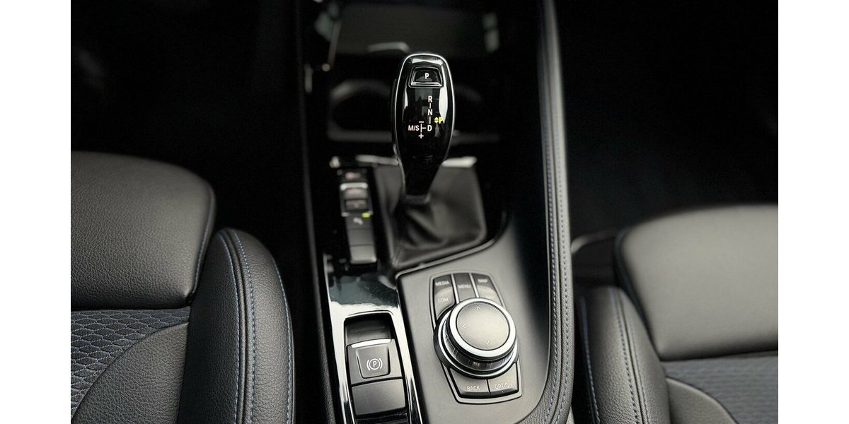 BMW X2 M Sport / Pano/ Navi Pro / HUD / LED / CAM 55.000 km 25.490 &euro; Mönchengladbach 41066