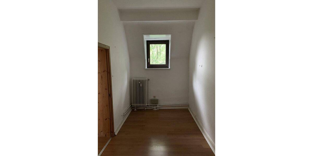 Etagenwohnung Mönchengladbach Venn - 4 Zimmer, 127 m&sup2;, 1.150&euro; | Angebot:26929326