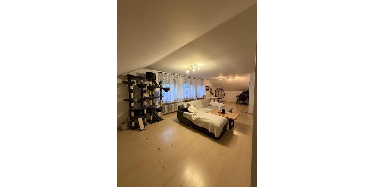 Dachgeschoßwohnung Heinsberg - 2 Zimmer, 70 m&sup2;, 790&euro; | Angebot:25882218