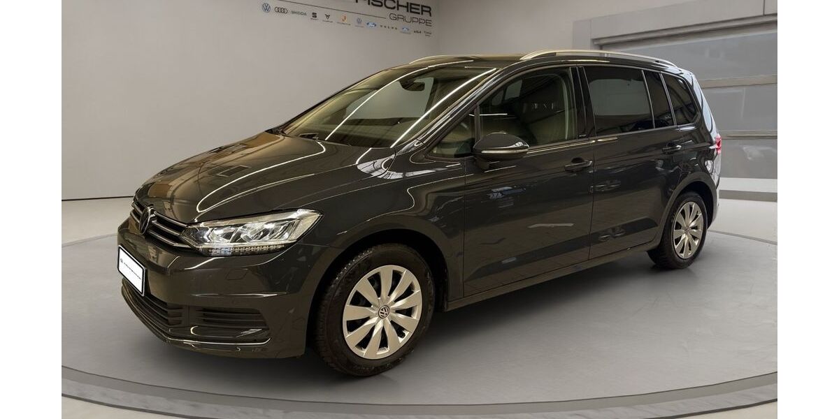 VW Touran 101.472 km 23.589 &euro; Krefeld 47805