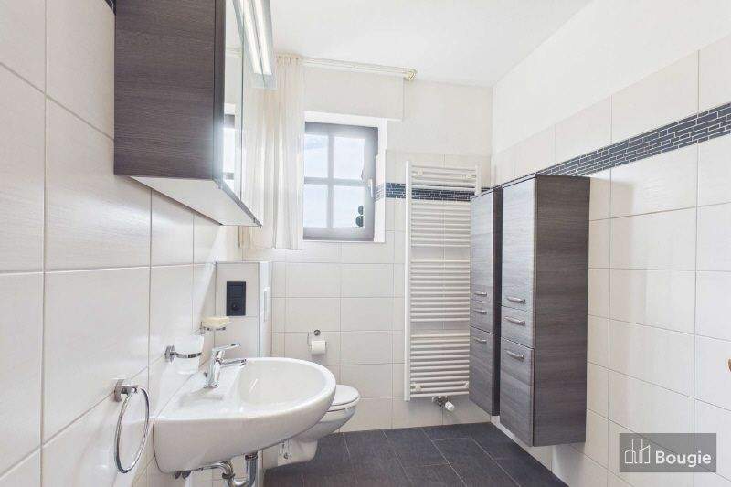 Mehrfamilienhaus, Wohnhaus Heinsberg Oberbruch - 6 Zimmer, 156 m&sup2;, 219.000&euro; | Angebot:25725863