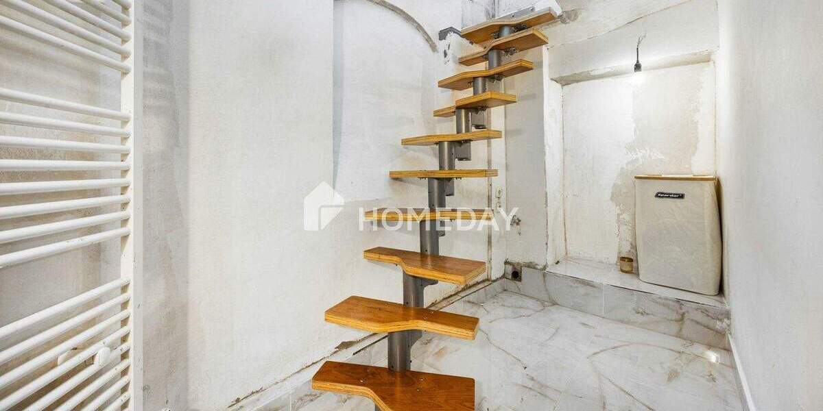 Einfamilienhaus Mönchengladbach Rheydt - 8 Zimmer, 210 m&sup2;, 349.000&euro; | Angebot:25684150