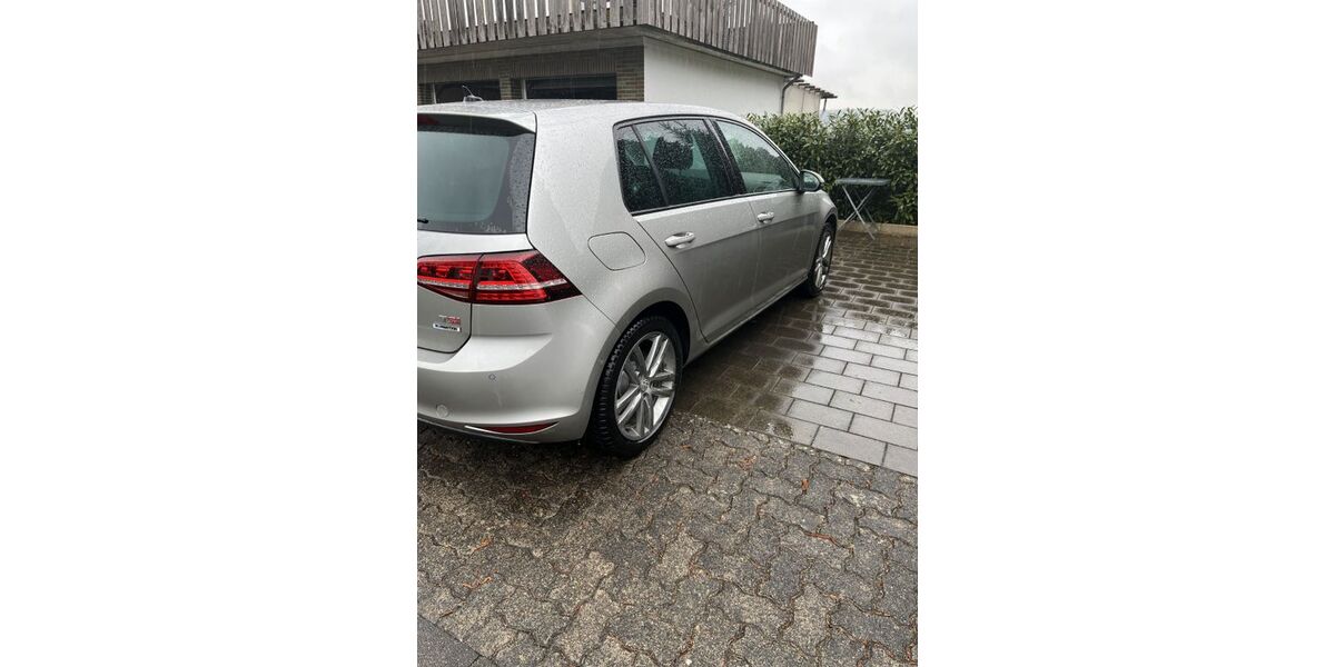 VW Golf 131.000 km 13.650 &euro; Erkelenz 41812