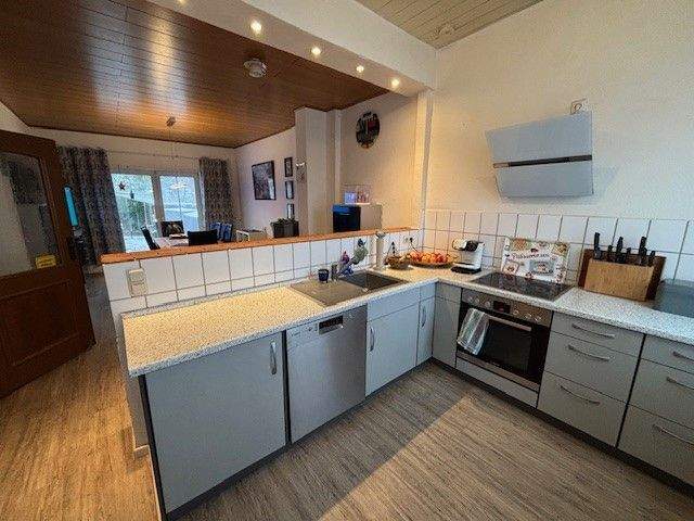 Reihenmittelhaus Mönchengladbach Rheydt - 4 Zimmer, 120 m&sup2;, 247.000&euro; | Angebot:25745904