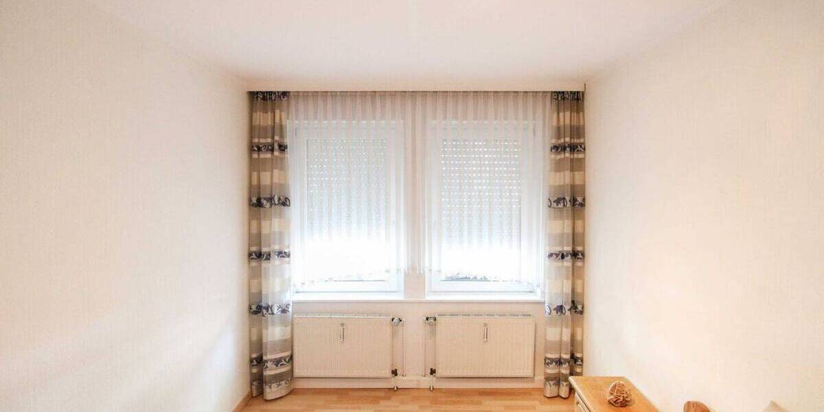 Mehrfamilienhaus, Wohnhaus Mönchengladbach Stadtmitte - 1 Zimmer, 244.000&euro; | Angebot:26789983