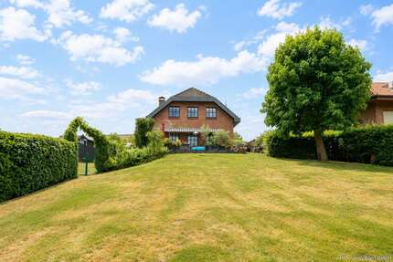 Haus Wegberg - 5 Zimmer, 140 m&sup2;, 575.000&euro; | Angebot:27116136