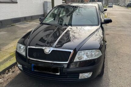 Skoda Octavia 249.000 km 1.600 &euro; Neuss 41462