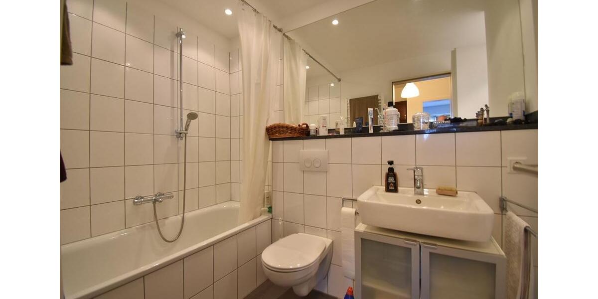 Etagenwohnung Düsseldorf Stadtbezirk 2 - 3 Zimmer, 1.750&euro; | Angebot:17972121