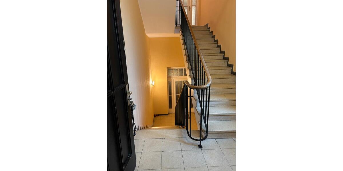 Etagenwohnung Düsseldorf Stadtbezirk 3 - 2 Zimmer, 35 m&sup2;, 650&euro; | Angebot:25840073