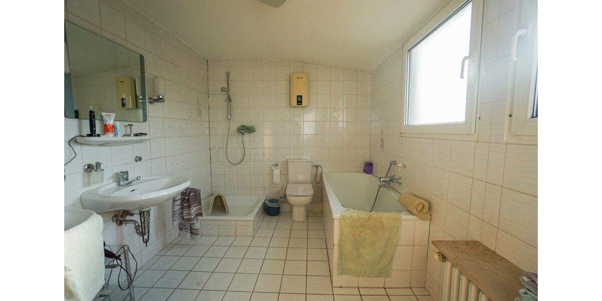 Reihenmittelhaus Kerken Nieukerk - 8 Zimmer, 216 m&sup2;, 320.000&euro; | Angebot:25746238