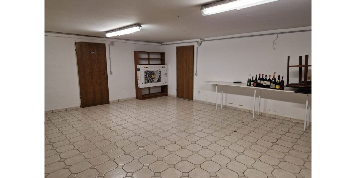 Provisionsfrei* Großer Winkelbungalow auf großzügigem Grundstück - Bungalow Korschenbroich Kleinenbroich | Angebot:25802988