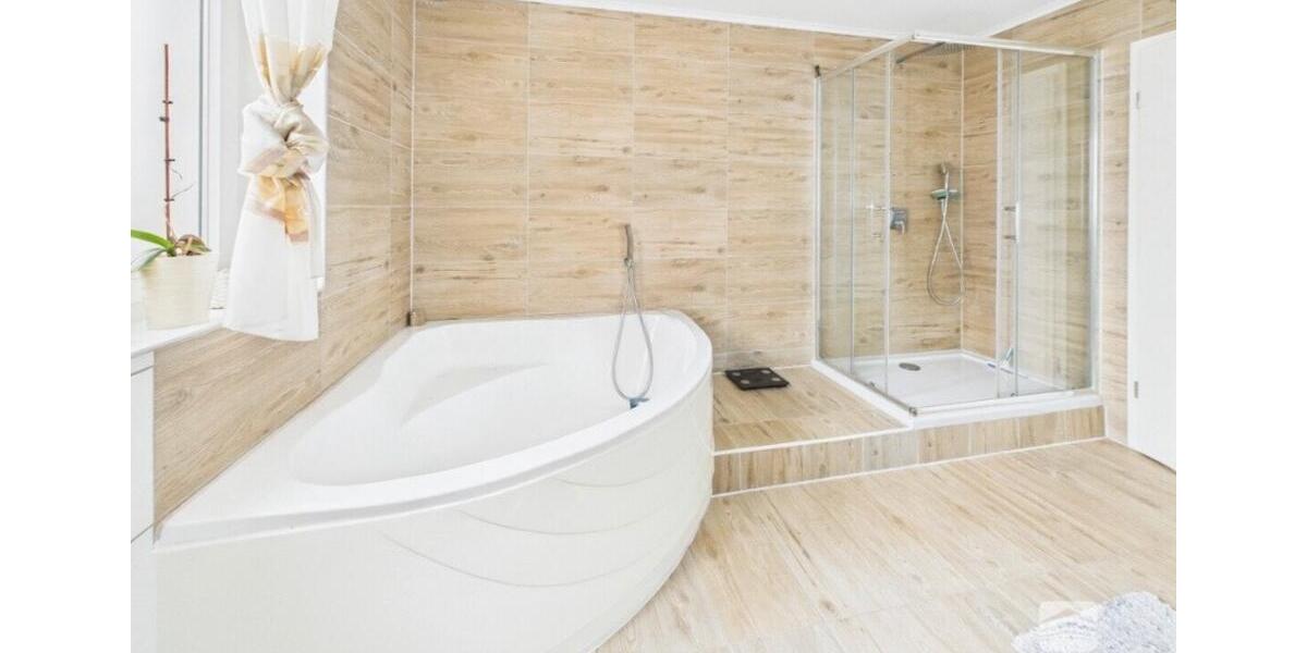 Etagenwohnung Heinsberg - 3 Zimmer, 135 m&sup2;, 1.100&euro; | Angebot:25948936