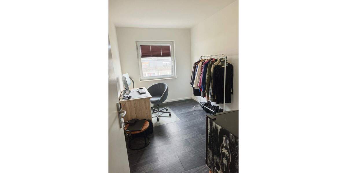 Etagenwohnung Kaarst Büttgen - 4 Zimmer, 101 m&sup2;, 385.000&euro; | Angebot:25731391