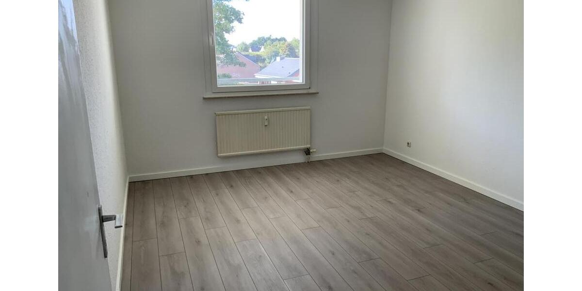 Etagenwohnung Mönchengladbach West - 3 Zimmer, 76 m&sup2;, 729&euro; | Angebot:17518701