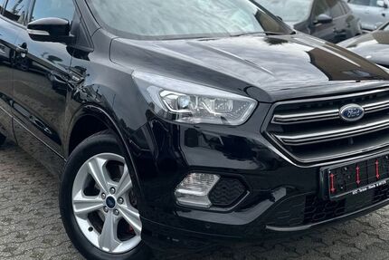 Ford Kuga 71.300 km 19.348 &euro; Mönchengladbach 41063