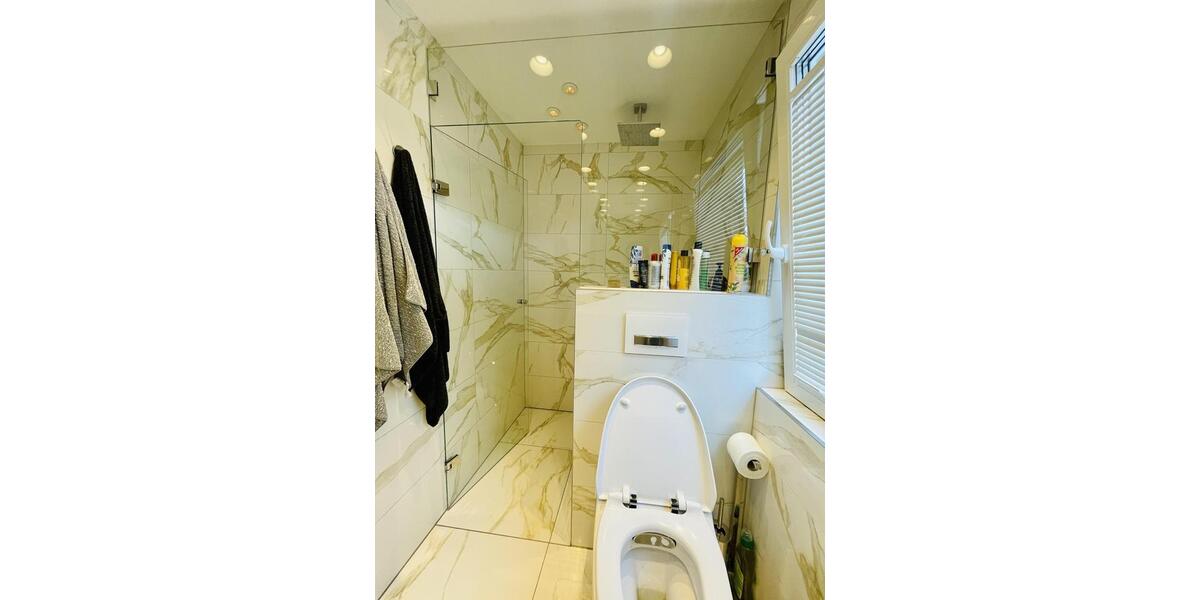 Maisonettenwohnung Düsseldorf Düsseltal - 5 Zimmer, 224 m&sup2;, 5.000&euro; | Angebot:24526472