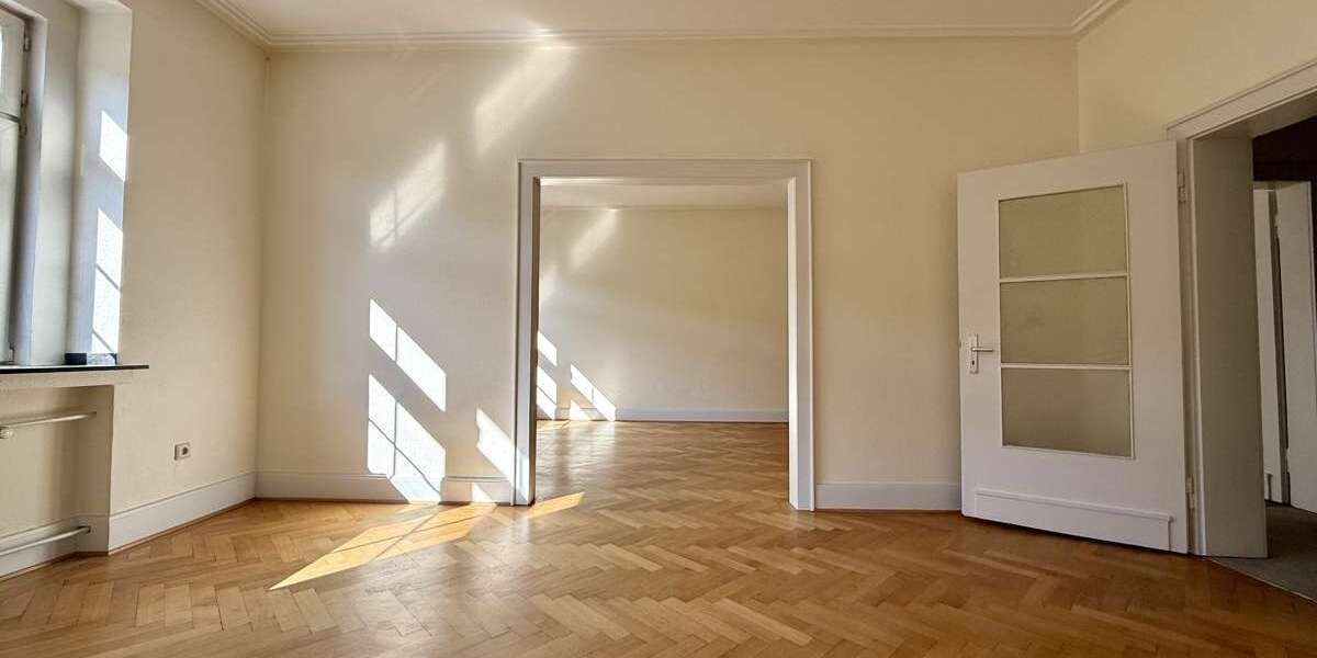 Etagenwohnung Düsseldorf Niederkassel - 2.5 Zimmer, 105 m&sup2;, 1.500&euro; | Angebot:26085894