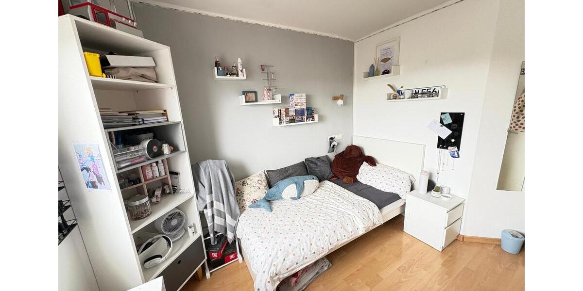 Maisonettenwohnung Mönchengladbach Süd - 5 Zimmer, 121 m&sup2;, 1.200&euro; | Angebot:26631262