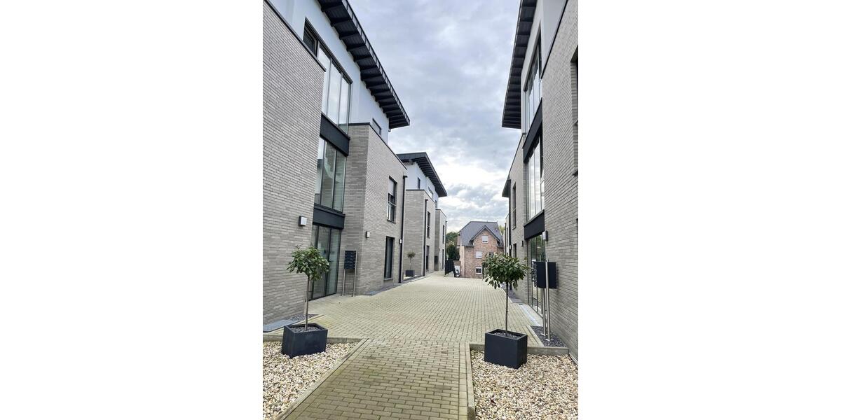 Etagenwohnung Wassenberg - 3 Zimmer, 93 m&sup2;, 1.025&euro; | Angebot:26033916